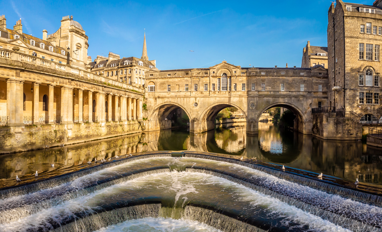 Aerial view of Pulteney bridge in Bath, England