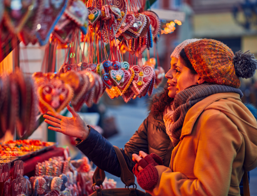 Heart-shaped gingerbread cookies at a Christmas market.