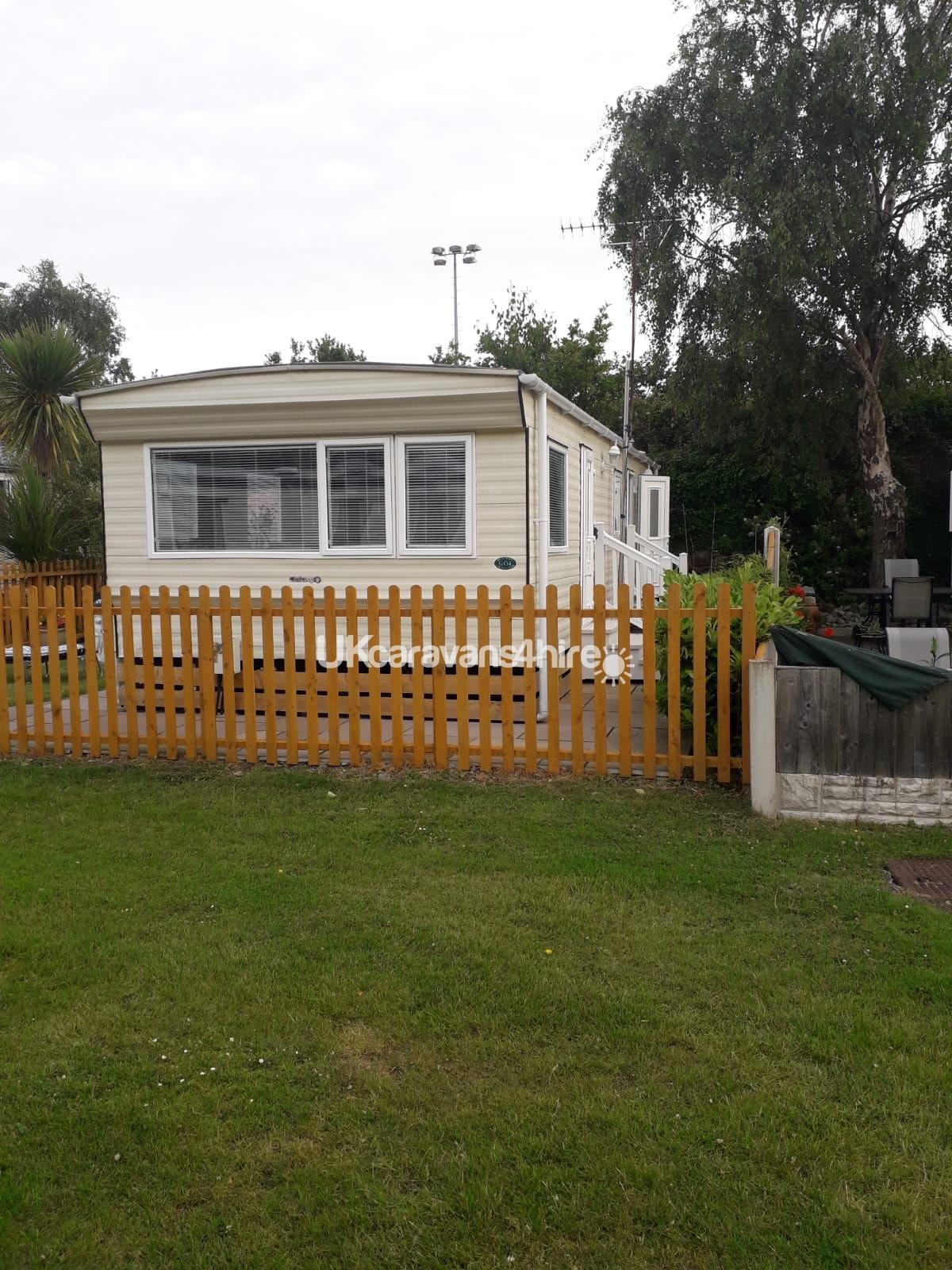 caravan-hire-at-bryn-morfa-holiday-park-conwy-in-north-wales