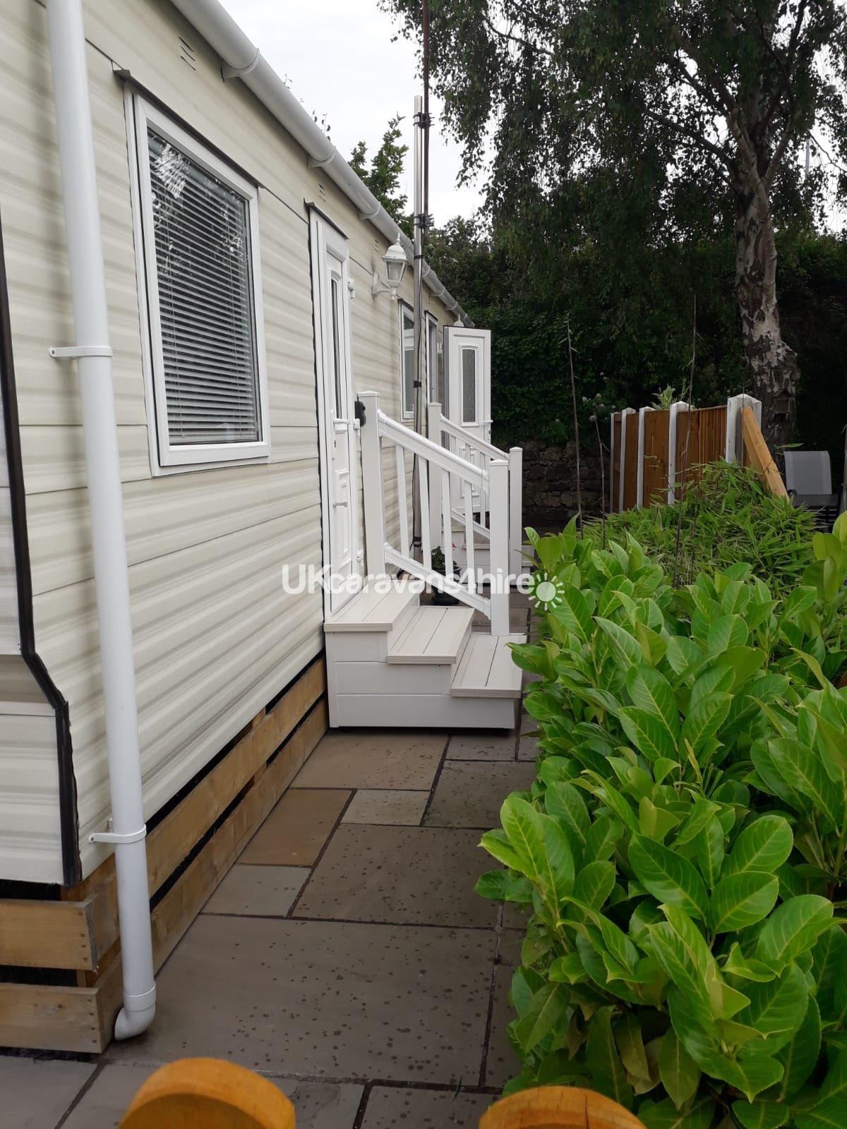 caravan-hire-at-bryn-morfa-holiday-park-conwy-in-north-wales