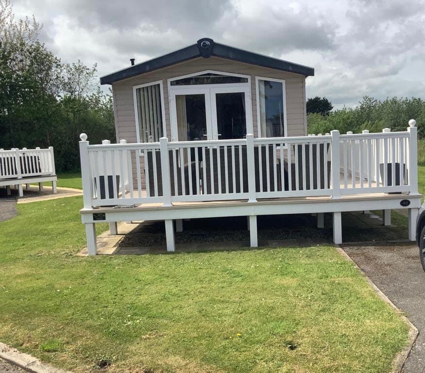 Pet Friendly, Luxurious Holiday Home For Hire 17574 | UKcaravans4hire