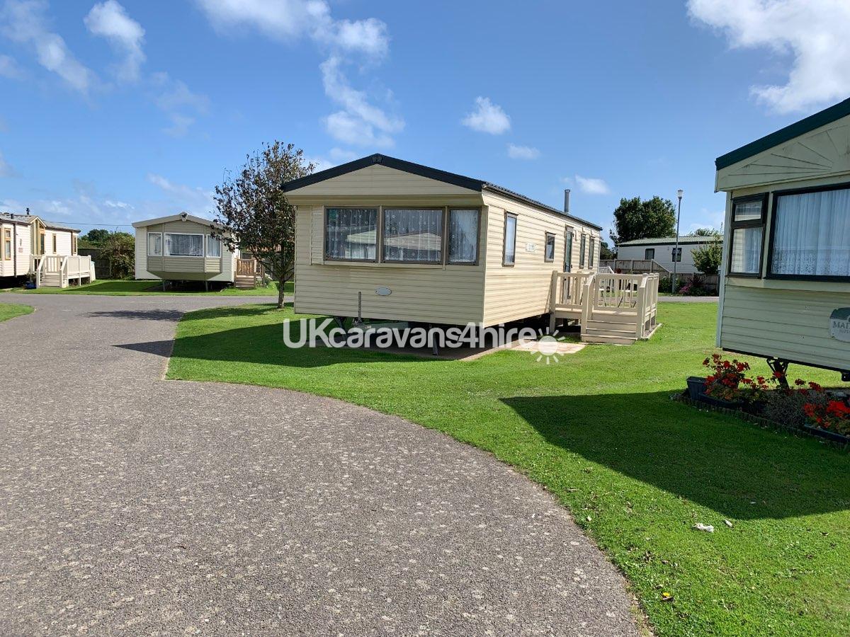 6 Berth Caravan Great Yarmouth 18091 UKCaravans4Hire   528a4053e9fb951809116882335581203 