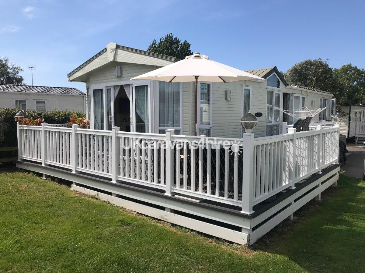 Waterside Holiday Park - Luxury Caravan for Hire in Weymouth