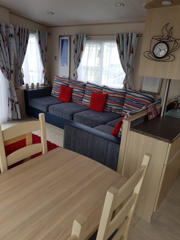 Hafan Y Mor Holiday Park - Private Caravan for Hire in Pwllheli