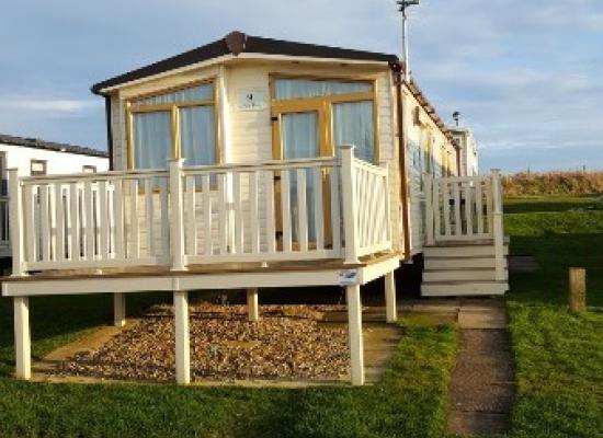 Blue Dolphin Holiday Park - Caravans For Hire